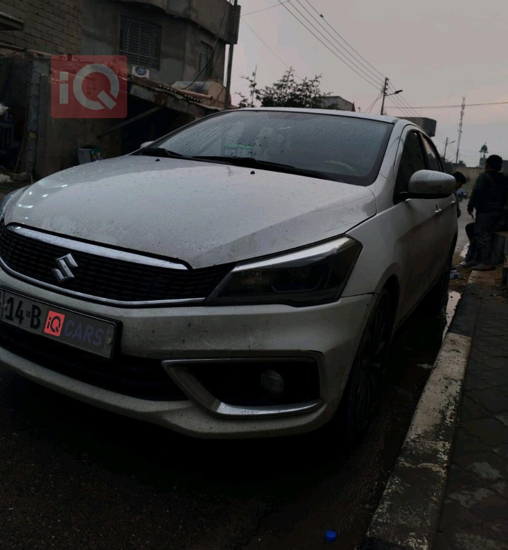 سوزوکی سیاز